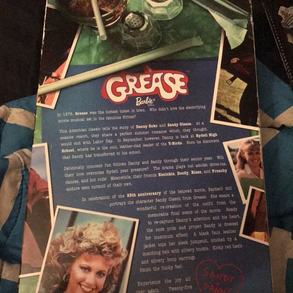 Collector edition grease sandy doll - Picture 2 of 2